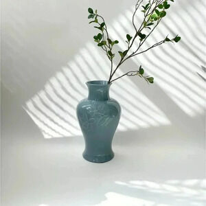 Vintage Floral Embossed Bulbous XL Tall Royal Haeger Vase